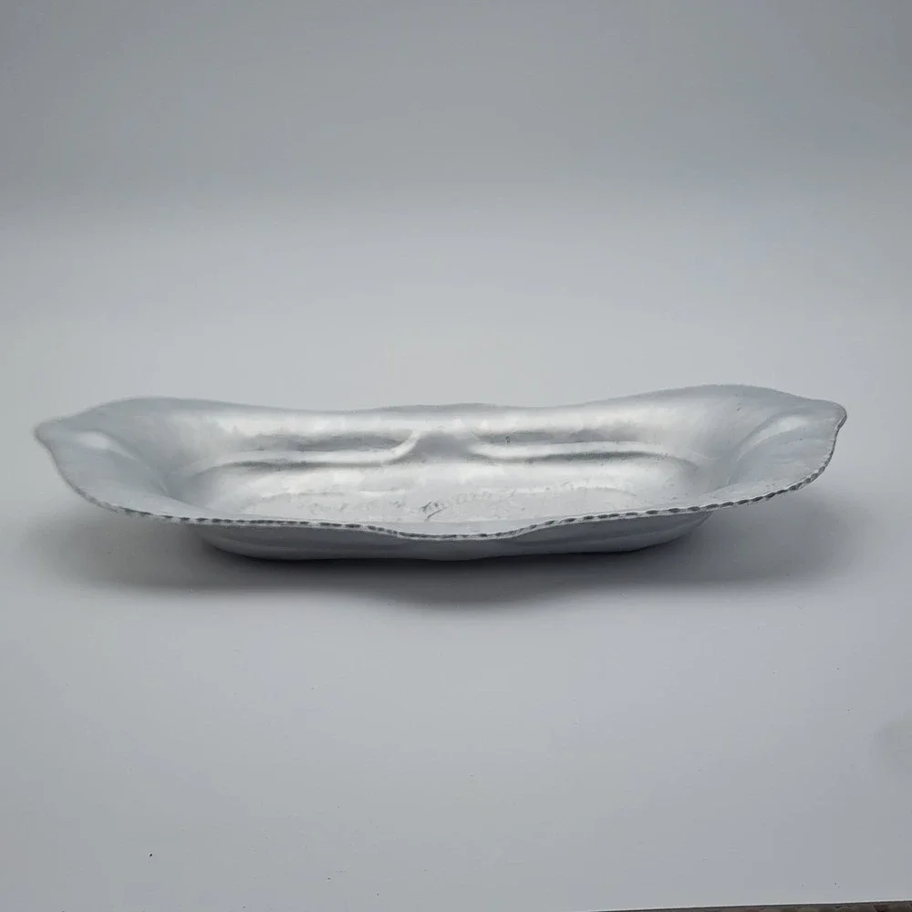 Vintage Wrought Farberware Hammered Aluminum Bread Serving Tray 13.25